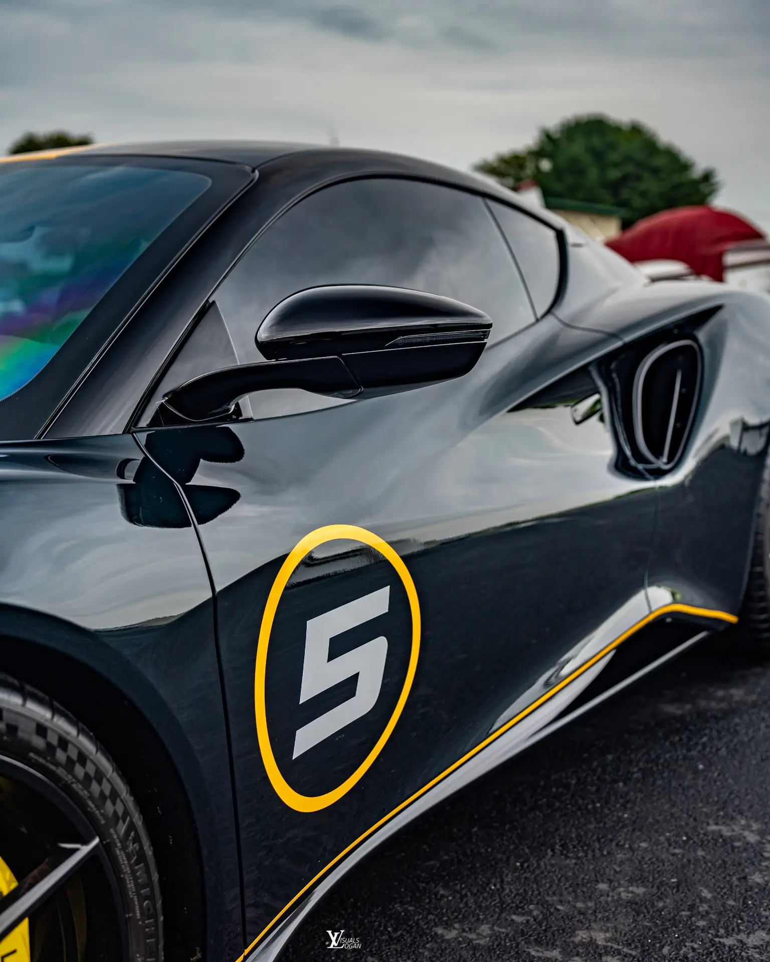 Lotus Emira — photo 4