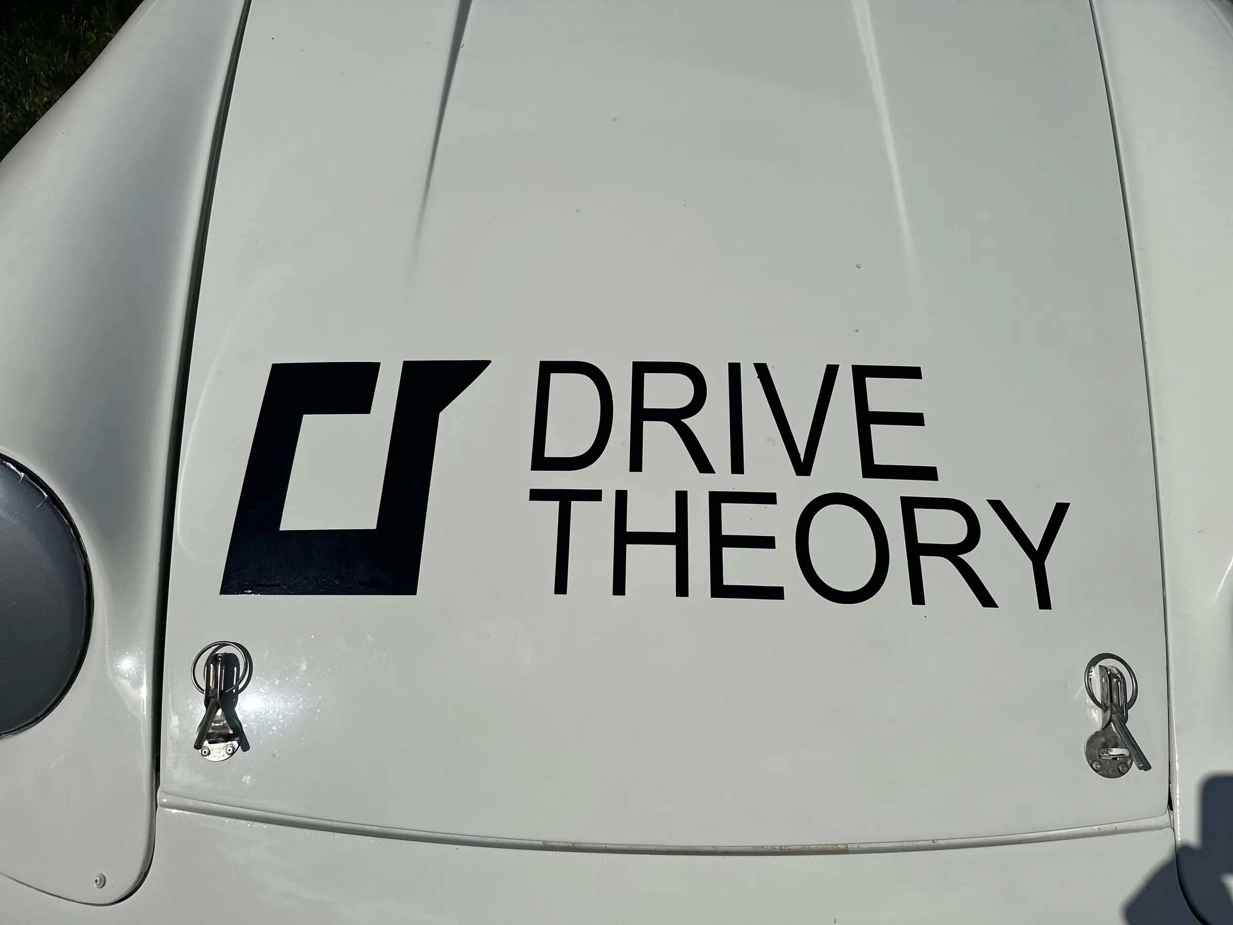 911 Race Car Hood Logo